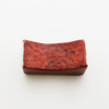 Load image into Gallery viewer, Chopstick rest with design of five colors (red)