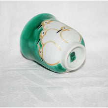 Load image into Gallery viewer, Kutani Yaki Ware Hand-Drawn Japanese & Western Tableware Teacup with Heron Design