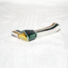 Load image into Gallery viewer, Kutani Yaki Ware Hand-Drawn Japanese and Western Tableware Green and Yellow Tokusa Chopstick Rests