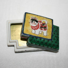 Load image into Gallery viewer, Hand-painted Kutani ware Incense container with a design of a papier-mache dog