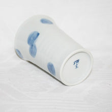 Load image into Gallery viewer, Kutani Yaki Hand-Drawn Japanese & Western Tableware Large Cup with Polka Dot Design