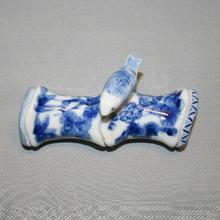 Load image into Gallery viewer, Kutani Yaki Hand-painted Kutani ware, brush rest, dyed pine, bamboo and plum design