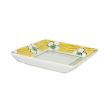 Load image into Gallery viewer, Kutani Yaki Hand-painted Kutani Ware 9cm Square Dish with White Flower Design