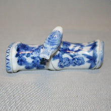 Load image into Gallery viewer, Kutani Yaki Hand-painted Kutani ware, brush rest, dyed pine, bamboo and plum design