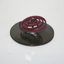 Load image into Gallery viewer, Round Incense Stand (Yuditenmoku)