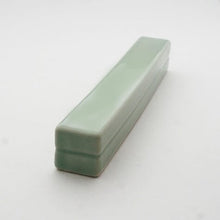 Load image into Gallery viewer, Aomagata Bunjin (large)