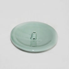 Load image into Gallery viewer, Celadon round incense holder