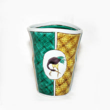 Load image into Gallery viewer, Hand-painted Japanese and Western Tableware Large Mug with Bird Design by Yoshidaya