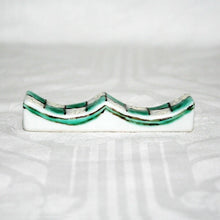 Load image into Gallery viewer, Kutani Yaki ware of hand-painted Japanese and Western Tableware Checkered pattern (green) chopstick rest