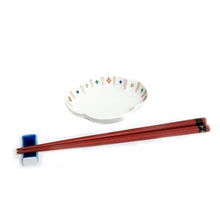 Load image into Gallery viewer, Kutani Yaki  ware of Western style 9cm spit-shaped dish with red rhombus design