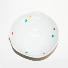 Load image into Gallery viewer, Kutani Yaki Hand-painted Kutani Ware, Japanese and Western Tableware, Medium Bowl with Polka-dot Yoroke Design