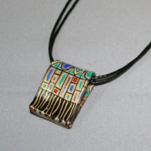 Load image into Gallery viewer, Kutani Yaki Accessory - Hand-painted square pendant with a design of Vienna