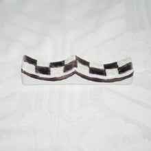 Load image into Gallery viewer, Kutani Yaki Hand-painted Japanese and Western Tableware, Checkered pattern (Purple), Chopstick rest