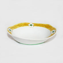 Load image into Gallery viewer, Kutani Yaki Hand-painted 18cm Oval Bowl with Plum Blossom Design