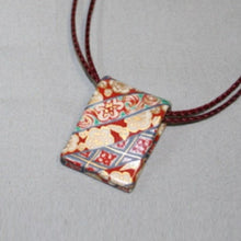 Load image into Gallery viewer, Kutani Yaki Hand Painted Kutani Yakiyaki Square Pendant