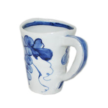 Load image into Gallery viewer, Kutani Yaki Hand-Drawn Japanese & Western Tableware Large Mug with Grape Design
