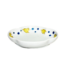 Load image into Gallery viewer, Kutani Yaki Ware of Western Tableware 9cm Spit-Shaped Dish with Chidori Design