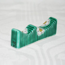 Load image into Gallery viewer, Kutani Yaki Hand-painted Kutani ware, calligraphy supplies, brush rest, brush rest with white plum design (chopstick rest)