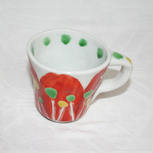 Load image into Gallery viewer, Kutani Yaki Hand-Drawn Japanese & Western Tableware Mug with Hand-Kissed Flower Design