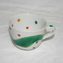Load image into Gallery viewer, Kutani Yaki Ware, Hand-painted Japanese and Western Tableware, Polka Dot Yoroke Pattern Morning Cup C/S