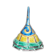 Load image into Gallery viewer, Kutani Yaki Hand-painted Kutani ware of an ornament with a catfish-headed helmet decoration (Maeda family).