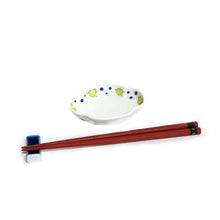 Load image into Gallery viewer, Kutani Yaki Ware of Western Tableware 9cm Spit-Shaped Dish with Chidori Design