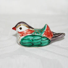 Load image into Gallery viewer, Kutani Yaki Hand-painted Kutani Ware, Japanese and Western Tableware, Oshidori-shaped chopstick rest (pair)