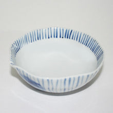 Load image into Gallery viewer, Kutani Yaki ware of Western style, Hand-drawn Bowl with Design of Dots and Plants