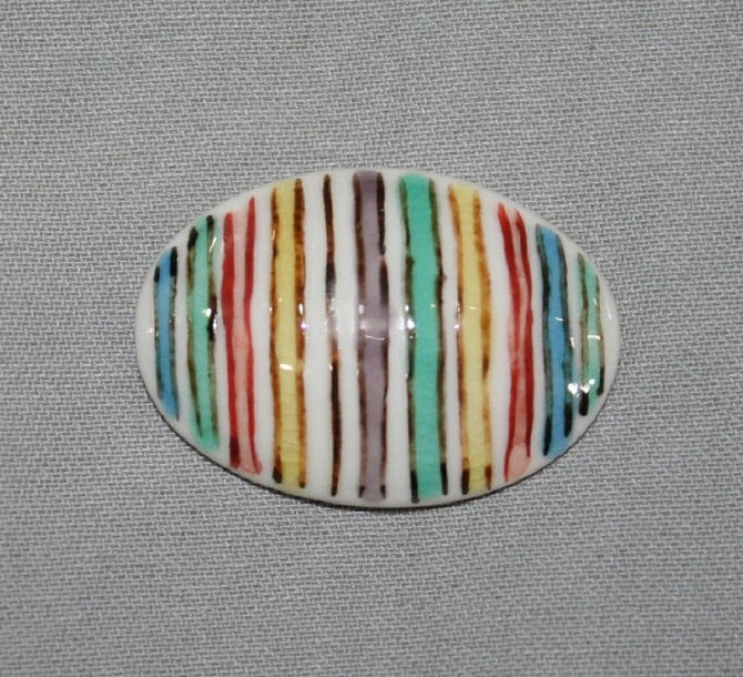 Kutani Yaki  five-coloured ten-grass pattern oval sash clip threefold cord three-quarter length