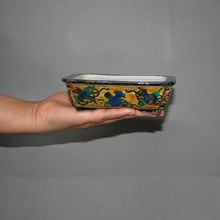 Load image into Gallery viewer, Kutani Yaki Hand-painted Kutani Yaki porcelain plant pot with a design of &quot;treasure spoon&quot; (No.4.5 oblong bowl)
