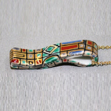 Load image into Gallery viewer, Kutani Yaki porcelain accessories, Hand-painted pendant
