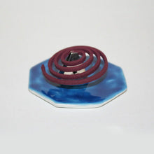 Load image into Gallery viewer, Octagonal incense holder (navy blue)
