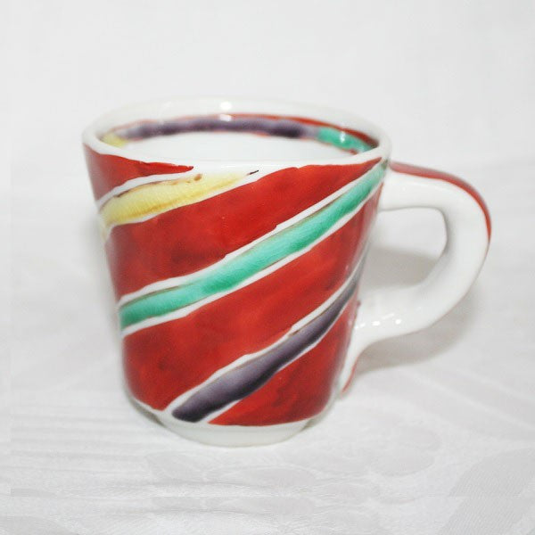Kutani Yaki ware, Hand-painted Japanese and Western Tableware, Hand-raised Mug with Design of Dots