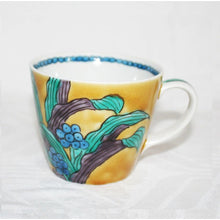 Load image into Gallery viewer, Kutani Yaki ware, Hand-painted Japanese and Western Tableware, Mug with Mannen Blue Design
