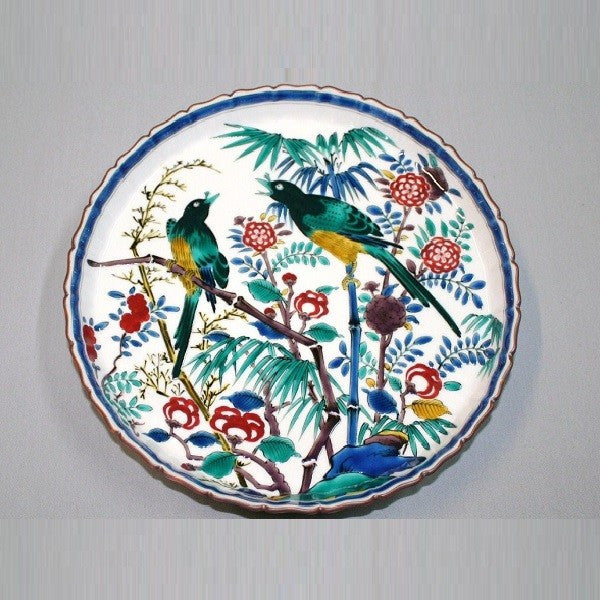 Kutani Yaki Hand-painted Kutani ware 24cm decorative dish with a design of Haha bird (Yuzo Yamagishi)
