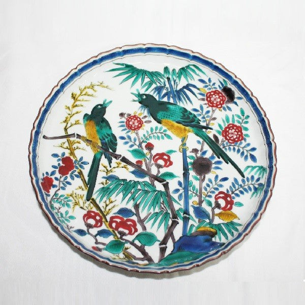 Kutani Yaki Hand-painted Kutani ware of Japanese and Western Tableware.