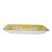 Load image into Gallery viewer, Kutani Yaki ware of hand-painted Japanese and Western tableware, 24cm long dish with white flower design
