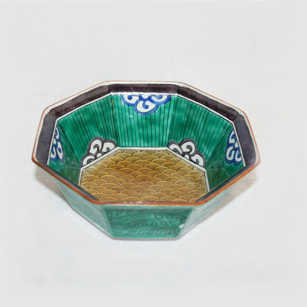Kutani Yaki Ware, Hand-Drawn Japanese and Western Tableware, Octagonal 21cm Bowl with Design of Blue Sea Waves