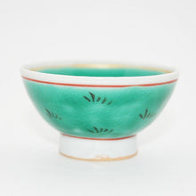 Load image into Gallery viewer, Kutani Yaki Hand-painted Kutani Ware Cup with Camellia Design
