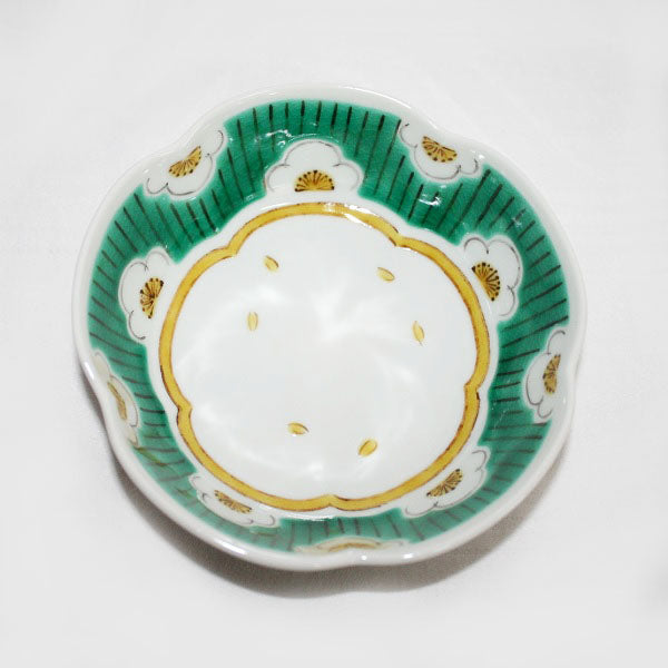 Kutani Yaki Hand-painted Kutani Ware, 12cm Bowl with White Plum Design