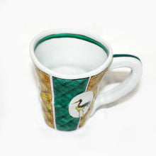Load image into Gallery viewer, Hand-painted Japanese and Western Tableware Large Mug with Bird Design by Yoshidaya
